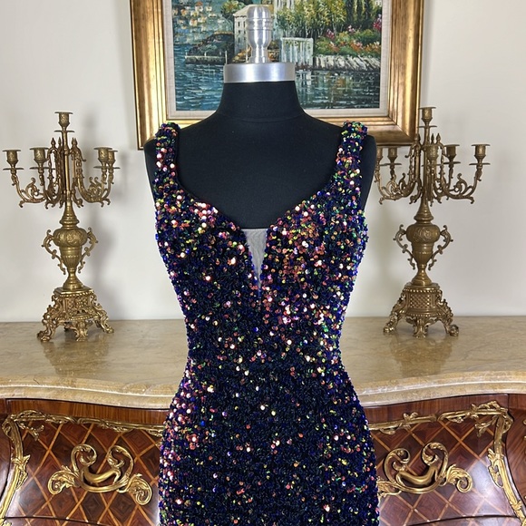 Women,formal all over sequins Glimmering sparkling special Occasion prom… - Picture 4 of 8